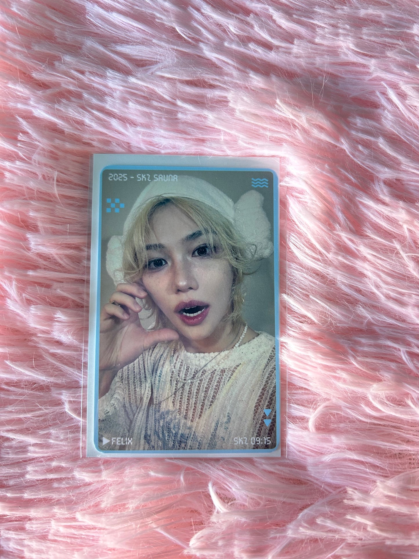Stray Kids Felix Photocards