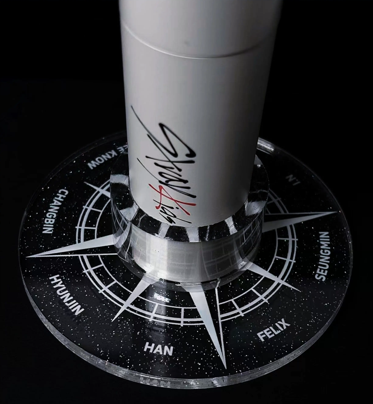 Stray Kids Acrylic Lightstick Stand | Nachimbong V1 & V2