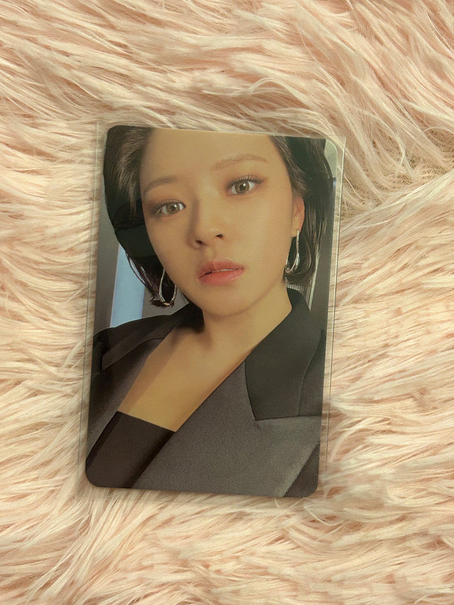 Twice Ready to Be Jeongyeon Photocards