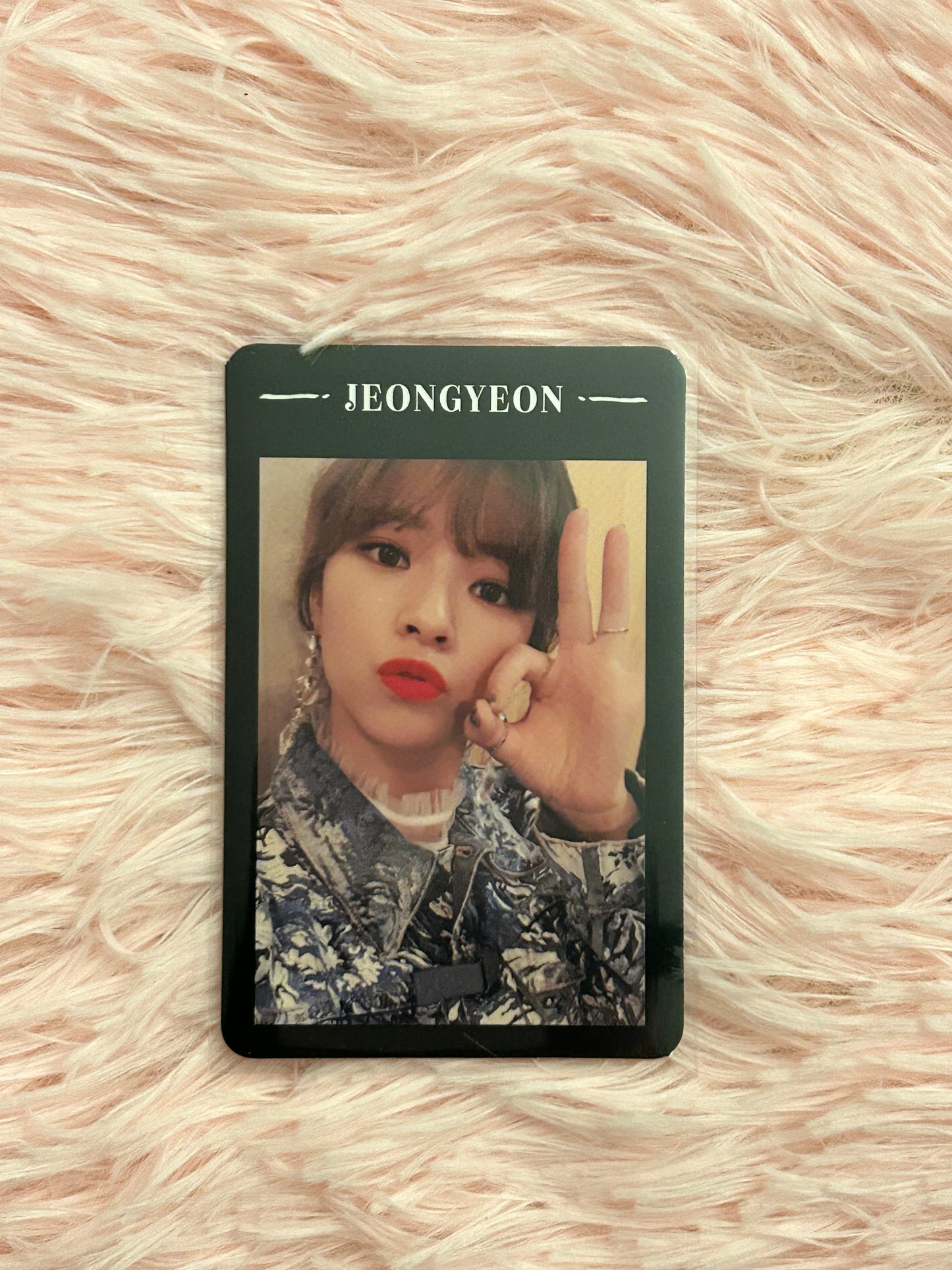 Twice Yes or Yes Jeongyeon Photocards