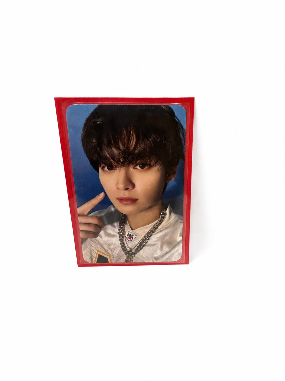 Raspberry Premium Photocard Sleeves – 61 × 91 mm (50 Pack)